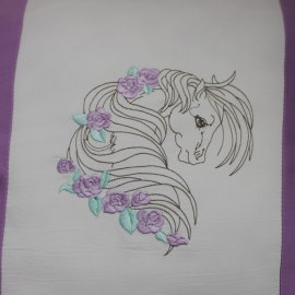 Dekoratyvinė pagalvė " Arklys"
