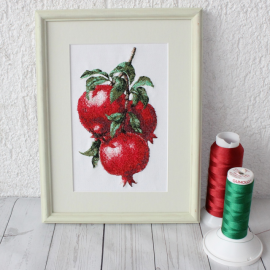 Siuvinėtas paveikslas" "Granata" su rėmėliu 22x28 cm