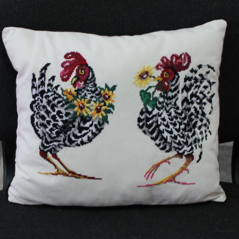 Dekoratyvinė pagalvė " Vištytė ir gaidelis"