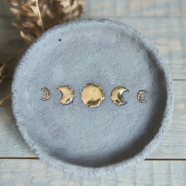 Keraminė smilkalinė "Mėnulio fazės"