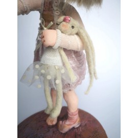 Autorinė lėlė Princesė su baltu zuikiu