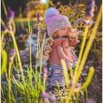 Tekstilinė lėlė su rožiniu paltuku Tekstilinė lėlė su rožiniu paltuku