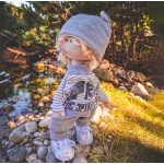 Tekstilinė lėlė Šviesiaplaukis berniukas Tekstilinė lėlė Šviesiaplaukis berniukas