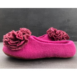 Gėle iš merino ir šilko puošti veltiniai 39 dydis