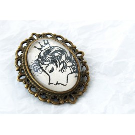  Vintažinė segė "Neapsakomai graži, bet puiki"