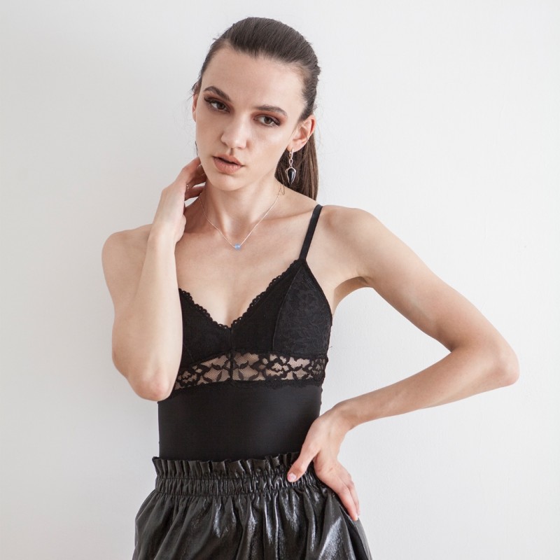 Sidabrinė grandinėlė- Vandeniui  Sidabrinė grandinėlė- Vandeniui