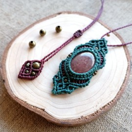 Kaklo pakabukas su rožiniu kvarcu