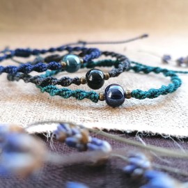 Apyrankė su keramikos karoliuku (indigo) Apyrankė su keramikos karoliuku (indigo)