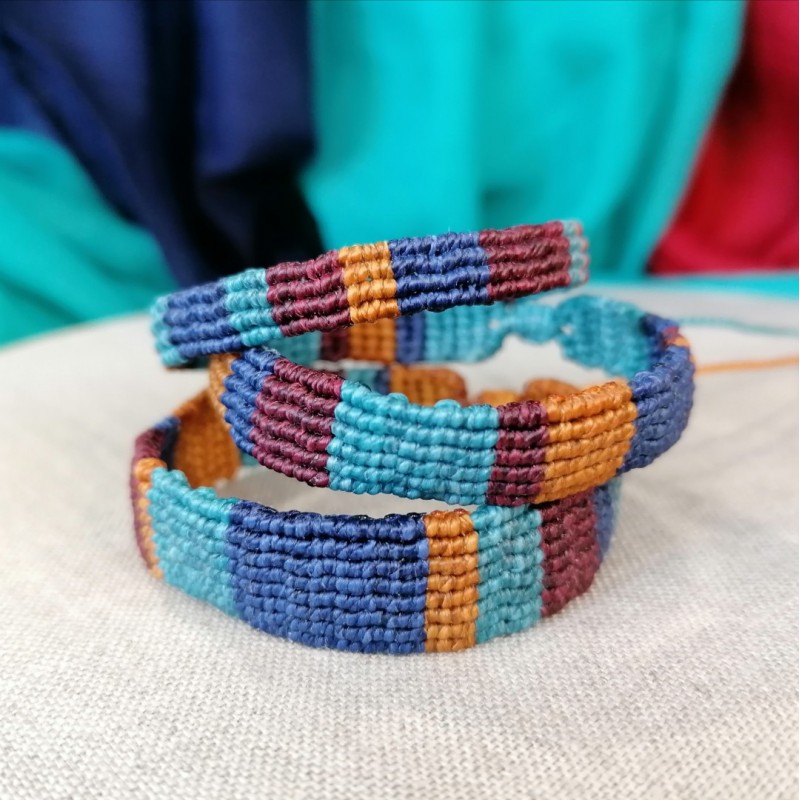 Spalvota apyrankė 2 Spalvota apyrankė 2