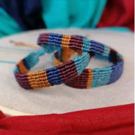 Spalvota apyrankė 2 Spalvota apyrankė 2