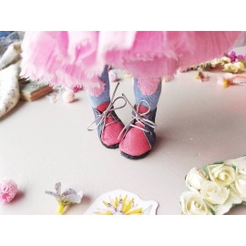 Graži miniatiūrinė triušio lėlė, velykinė dovana Graži miniatiūrinė triušio lėlė, velykinė dovana