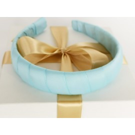 Plaukų lankelis, rankų darbo. Šviesiai mėlyna spalva Plaukų lankelis, rankų darbo. Šviesiai mėlyna spalva