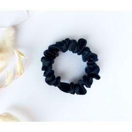 Natūralaus šilko plaukų gumytė,  Juoda Natūralaus šilko plaukų gumytė,  Juoda