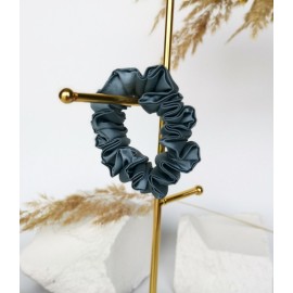 Natūralaus šilko plaukų gumytė, Pelenų Mėlyna Natūralaus šilko plaukų gumytė, Pelenų Mėlyna