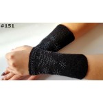 151 Juodos riešinės 