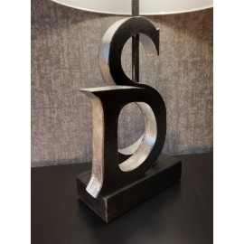 Lempa iš medžio „SD“