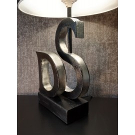 Lempa iš medžio „SD“