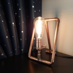 Lempa iš vario "Frame"