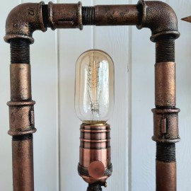 Modernus industrinio stiliaus šviestuvas „Kitoks kablelis“