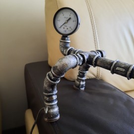 Modernus industrinio stiliaus šviestuvas „Scotti“