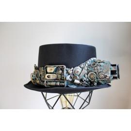 Modernus industrinio stiliaus šviestuvas „Kabykla su cilindru“