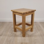 Ąžuolinė taburetė pastiprinta Ąžuolinė taburetė pastiprinta