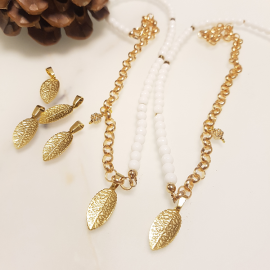 AUKSO LAPELIS | Kaklo papuošalas