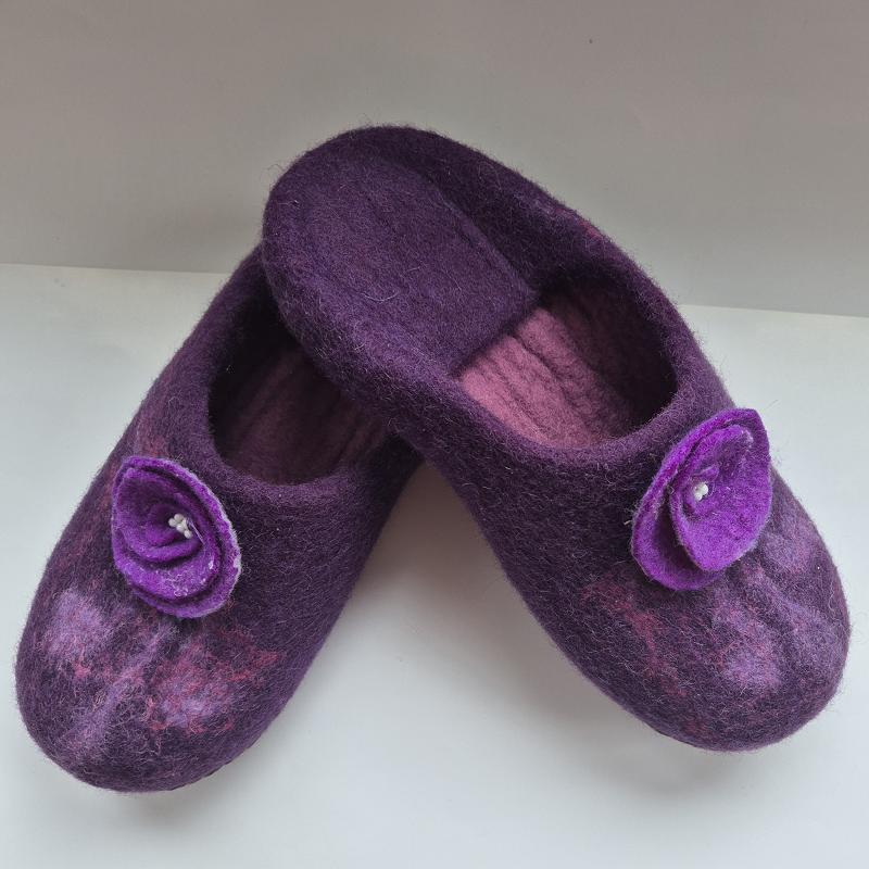 39 dydžio šlepetės