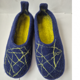 45 dydžio šlepetės