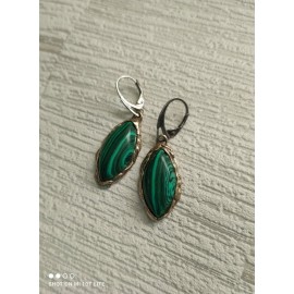 0019 Auskarai. Malachitas žalias