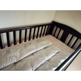 Vaikiška dygsniuota antklodė su 100 proc. alpakų vilnos užpildu, 90 x 120 cm