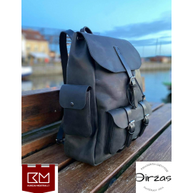 Rankų darbo natūralios odos kuprinė