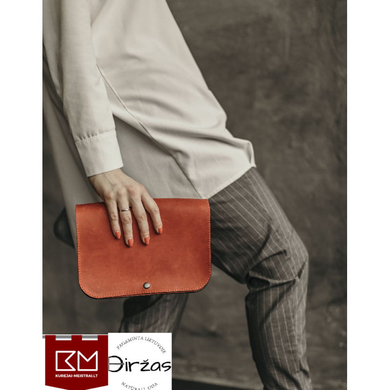 Rankų darbo natūralios odos rankinė