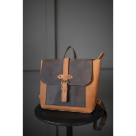 Maža ruda kuprinė moterims