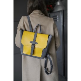 Maža spalvota kuprinė moterims