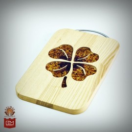 "Dobilas" gintaru inkrustuota pjaustymo lentelė 