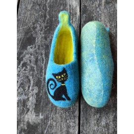 Vaikiškos veltinio šlepetės"Katinėlis"