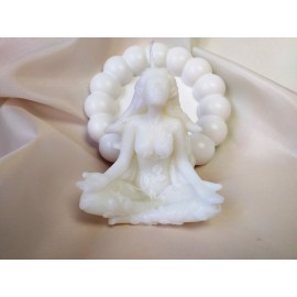 Žvakė medituojanti Elfė