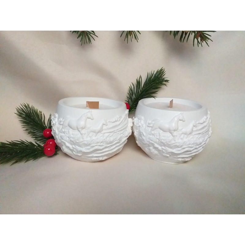 Žvakė su žvakide Arklys, Žirgas