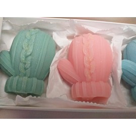 Palmių vaško žvakės dėžutėje