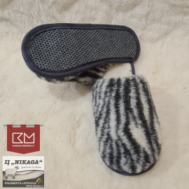 Zebrinės šlepetės