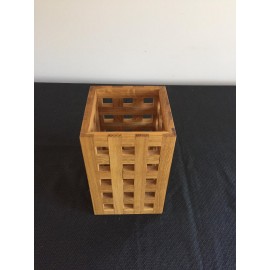 Dėžė stalo įrankiams