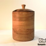 Cukrinė - druskinė aukšta su skylute šaukšteliui