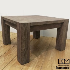 Ąžuolinis kavos staliukas "Sendintas kvadratas"