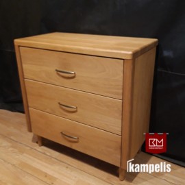 Ąžuolinė komoda