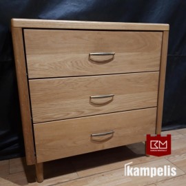 Ąžuolinė komoda