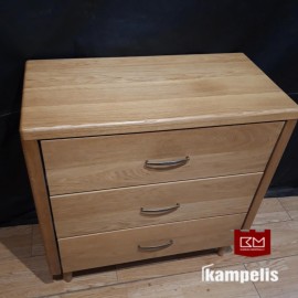 Ąžuolinė komoda