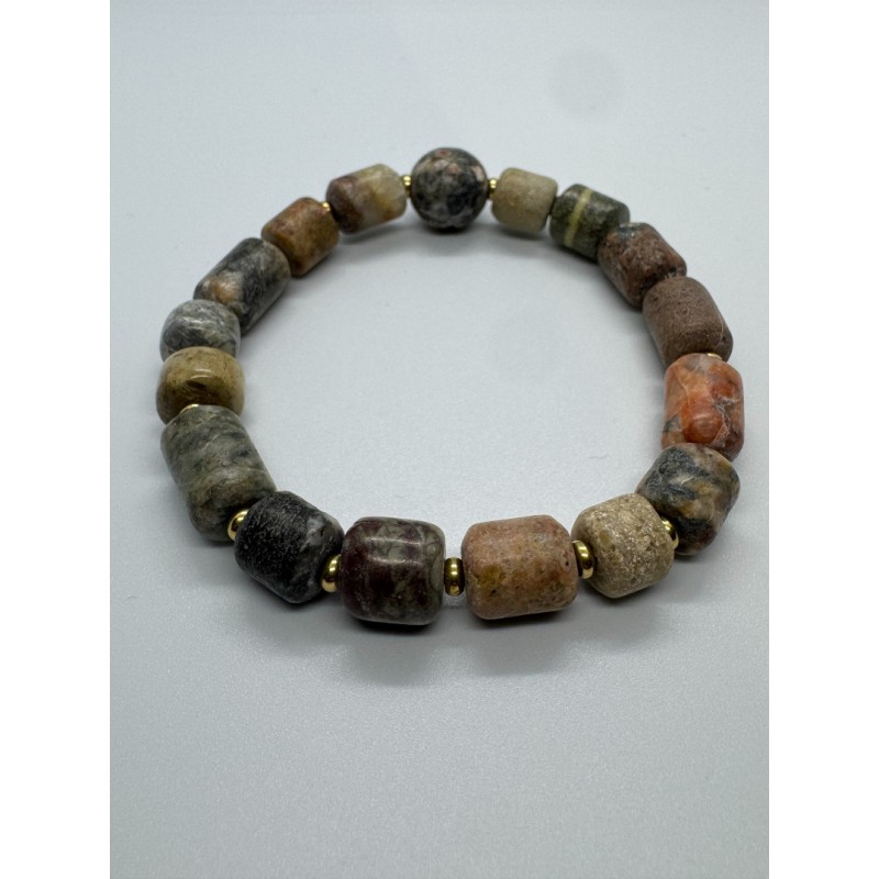 Apyrankė iš jūrinio ąžuolo, jūrinių akmenukų su žalvario intarpais