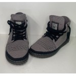 Tamsiai violetiniai ir juodi Nerti Batai