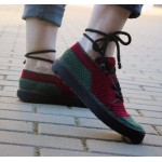 Raudoni juodi  Nerti Batai